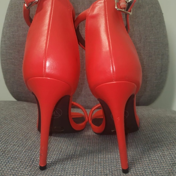 Missguided Red Heels - Picture 5 of 6